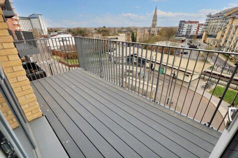Flat 15, Denman House, 1 New Road, Feltham TW14 9AJ