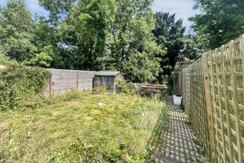 79 Valley Road, Streatham, London SW16 2XL