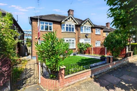 66 Beechcroft Avenue, Harrow, Middlesex, HA2 7JG