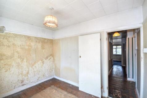 66 Beechcroft Avenue, Harrow, Middlesex, HA2 7JG
