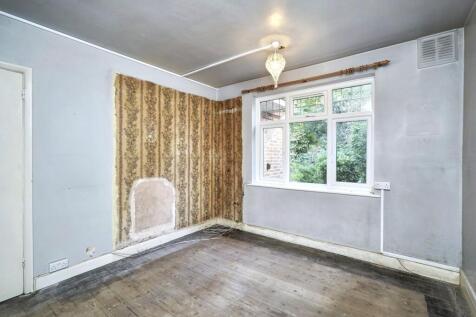3 Pixham Court, Wimbledon, London, SW19 7EH
