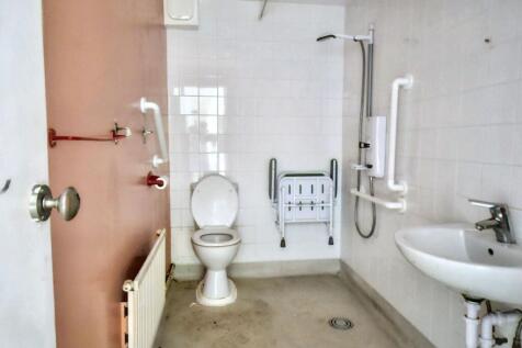 11a Stanlake Villas, London W12 7EX