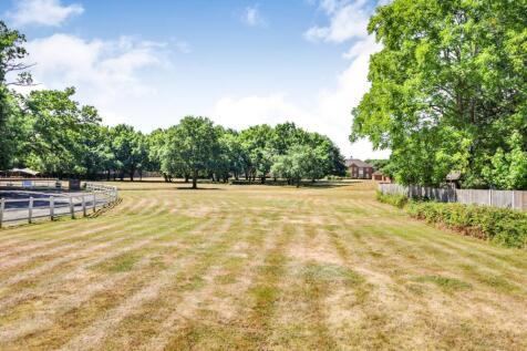 Land lying to the south of Firgrave Road, Yateley, GU46 6NH