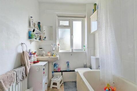 20 Lansdowne Court, Worcester Park, KT4¿7ES