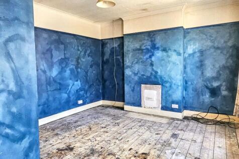 75b Stowe Road, Shepherd&#39;s Bush, London, W12 8BE