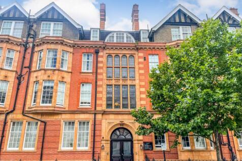 Flat 7A, Warwick Mansions, Cromwell Crescent, London, SW5 9QR