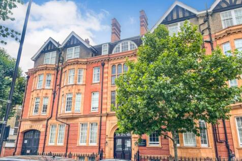Flat 7A, Warwick Mansions, Cromwell Crescent, London, SW5 9QR