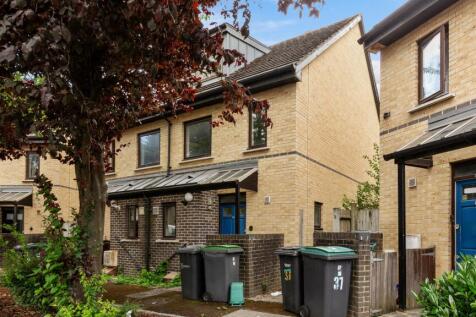 35 Imperial Road, Wood Green, London, N22 8QQ