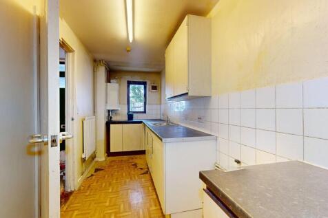 35 Imperial Road, Wood Green, London, N22 8QQ