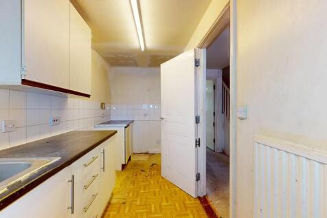 35 Imperial Road, Wood Green, London, N22 8QQ