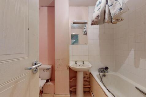 35 Imperial Road, Wood Green, London, N22 8QQ
