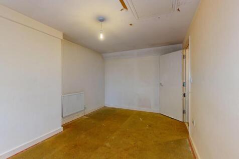 35 Imperial Road, Wood Green, London, N22 8QQ