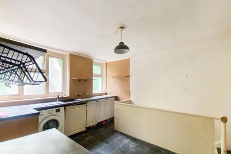 38 Bradstone Road, Folkstone CT20 1HW
