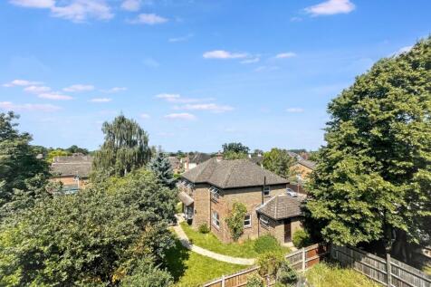 Flat 4A, 23 Burnt Ash Lane, Bromley, Kent, BR1 4DJ