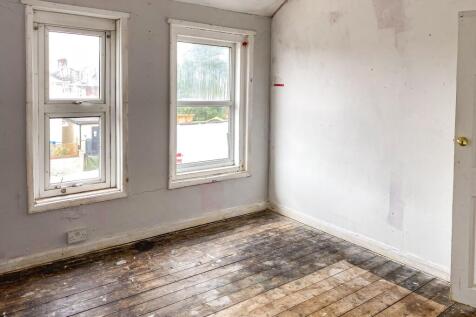 78 Shakespeare Road, Exeter, Devon, EX2 6DD