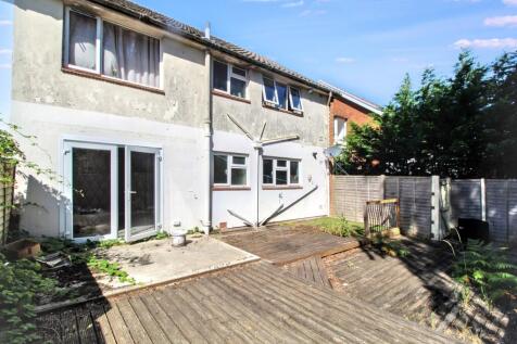 Flat 27 Crawte Avenue, Holbury, Southampton, Hampshire SO45 2GQ