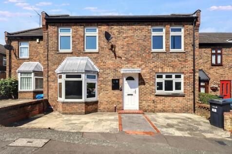 3 Bowland Road, Woodford Green, IG8 7LX