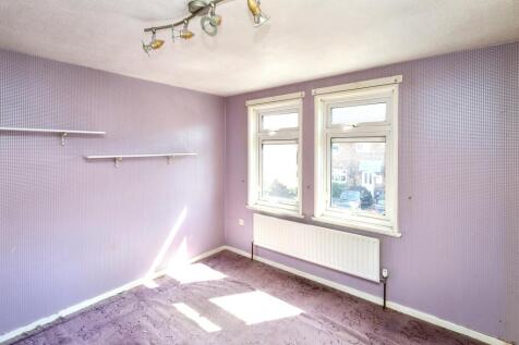 3 Bowland Road, Woodford Green, IG8 7LX