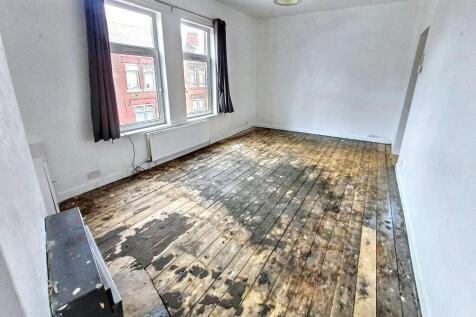 67B Bankfield Avenue, Longsight, Manchester, Greater Manchester, M13 0YQ