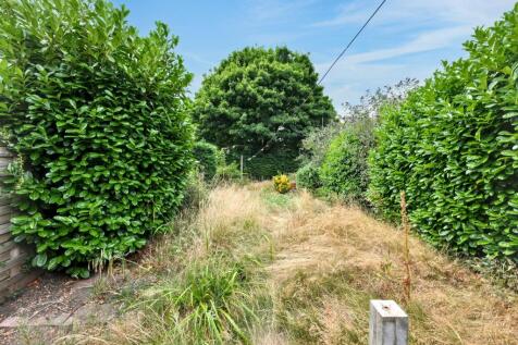 61 Harris Crescent, Needingworth, St. Ives, Cambridgeshire, PE27 4TE