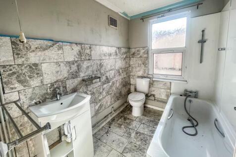 FT 2, 49 Roseberry Road, Redfield, Bristol, BS5 9QD