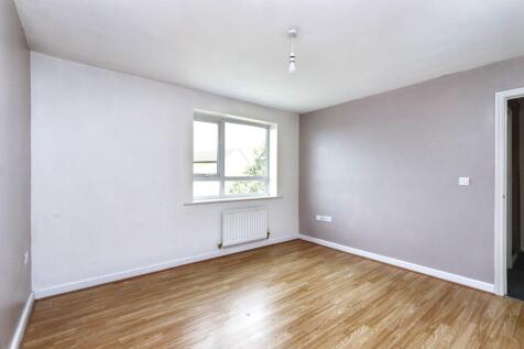 12 Kenninghall Road, Sheffield, South Yorkshire, S2 3WG