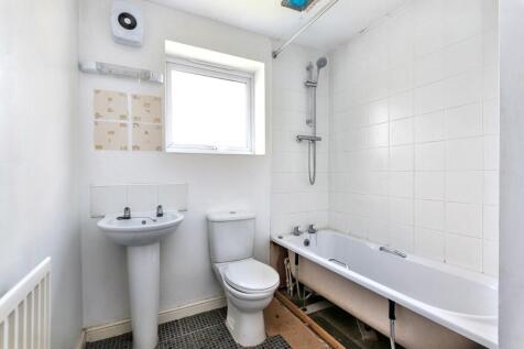 12 Kenninghall Road, Sheffield, South Yorkshire, S2 3WG