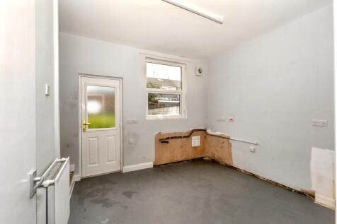 65 Turner Street, Lees, Oldham OL4 3JB