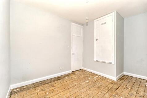65 Turner Street, Lees, Oldham OL4 3JB