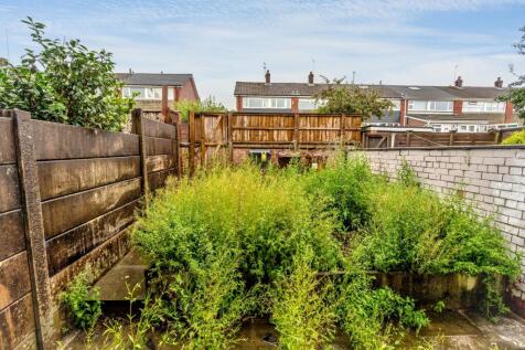 65 Turner Street, Lees, Oldham OL4 3JB