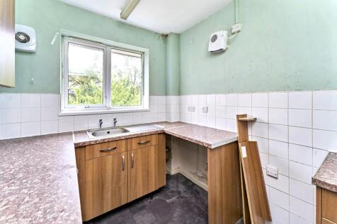 24 Avion Close, Walsall, West Midlands, WS1 3JF