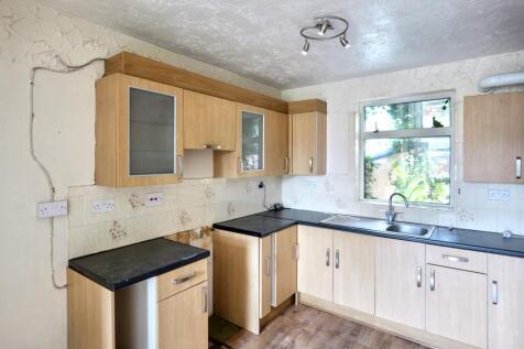 16 Berryfield Park, Melksham, Wiltshire, SN12 6ED