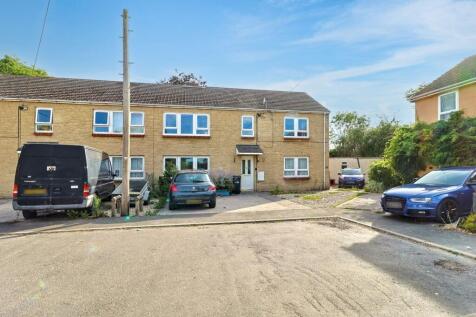 57 Thurlocks, Tintinhull, Yeovil, Somerset, BA22 8QE