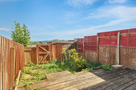 28 Melrose Road, Yeovil, Somerset BA21 4QP