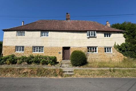2 Castle Cottages, Chilthorne Domer, Yeovil, Somerset, BA22 8RD