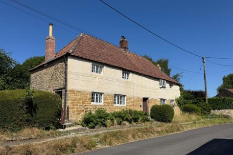 2 Castle Cottages, Chilthorne Domer, Yeovil, Somerset, BA22 8RD