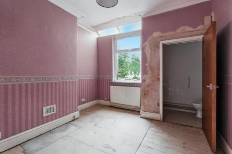60 Laindon Road, Longsight, Manchester, M14 5DG