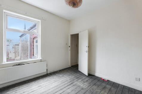 60 Laindon Road, Longsight, Manchester, M14 5DG