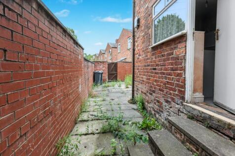 60 Laindon Road, Longsight, Manchester, M14 5DG