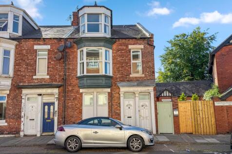 2 Eglesfield Road, South Shields, Tyne and Wear, NE33 5PS