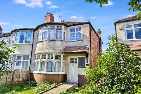 38 Tees Avenue, Perivale, Greenford, UB6 8JJ