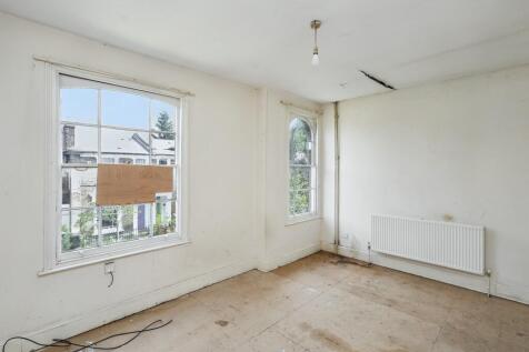 28b Lavender Grove, Hackney, London, E8 3LU