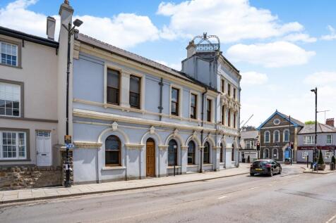 Constitutional Buildings, Canon St, Aberdare, CF44 7AW