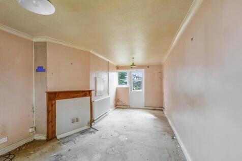 54 The Willows, Stevenage, Hertfordshire, SG2 8AP