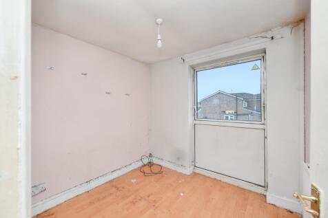 14 Westmeade Close, Cheshunt, Waltham Cross, EN7 6JP