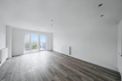 Flat 7, Denman House, 1 New Road, Feltham TW14 9AJ