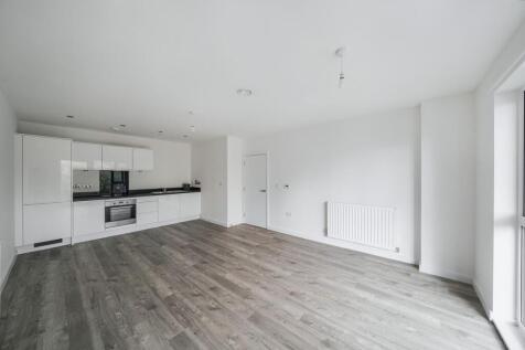 Flat 7, Denman House, 1 New Road, Feltham TW14 9AJ
