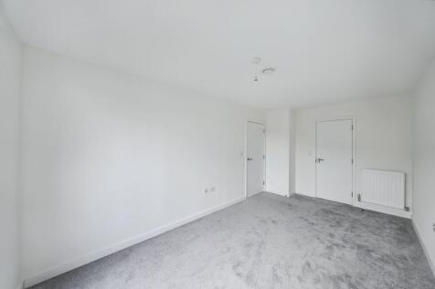 Flat 7, Denman House, 1 New Road, Feltham TW14 9AJ
