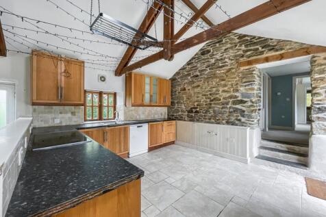 Praze Barns, Green Lane, Helston, Cornwall, TR13 0SG