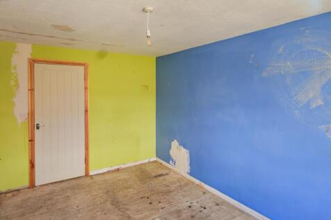 61 Glyndebourne Close, Salisbury, SP2 9HA